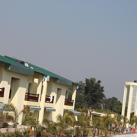 V Resorts Rajaji National Park Rishīkesh Eksteriør billede